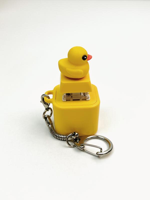 Spinning Quack Duck Keychain&FrogCroaking Realistic Sound Fidget Toywith liahts Durable ABS PlasticConstruction for Adults Kids FocusRelaxation Stress Relief